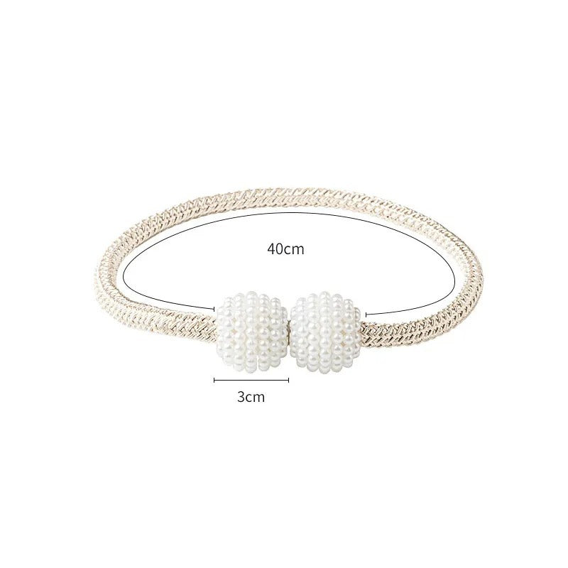 Magnetic Pearl Parda holder
