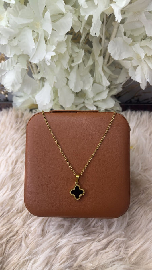 Premium Quality Stainless Steel 18k Double Side Clover Black Necklace